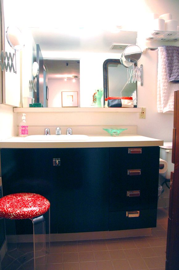 Little Green Notebook Painting Laminate Bathroom